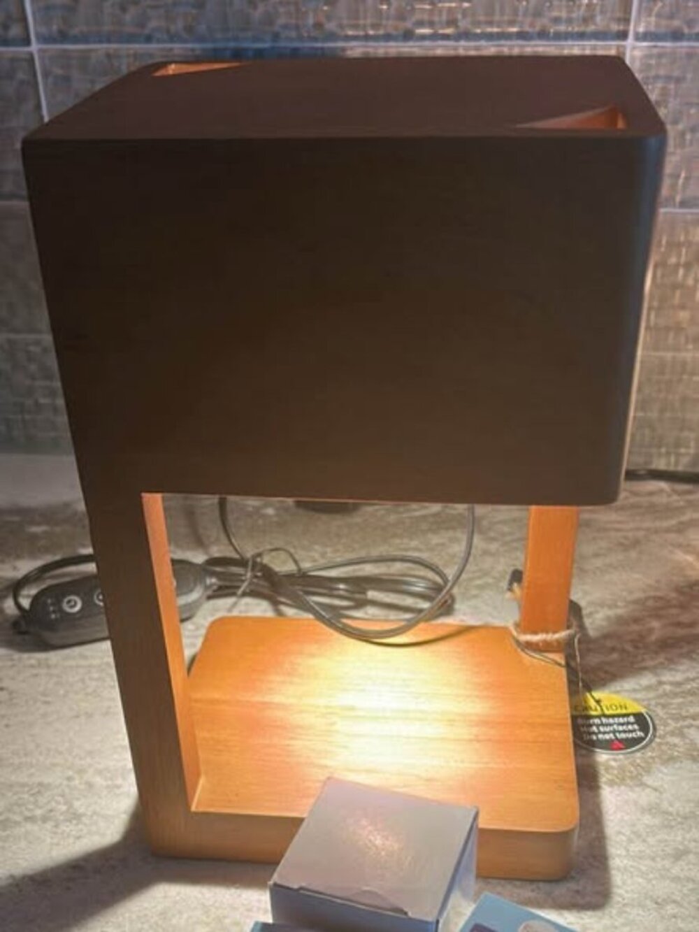 Candle Lamp / Warmer & Extra Bulbs